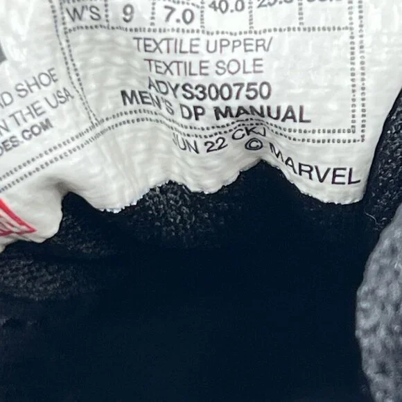 DC x Unisex Marvel Deadpool Manual Skater Shoes Men's Size 7.5 Women's size 9 - Picture 14 of 14